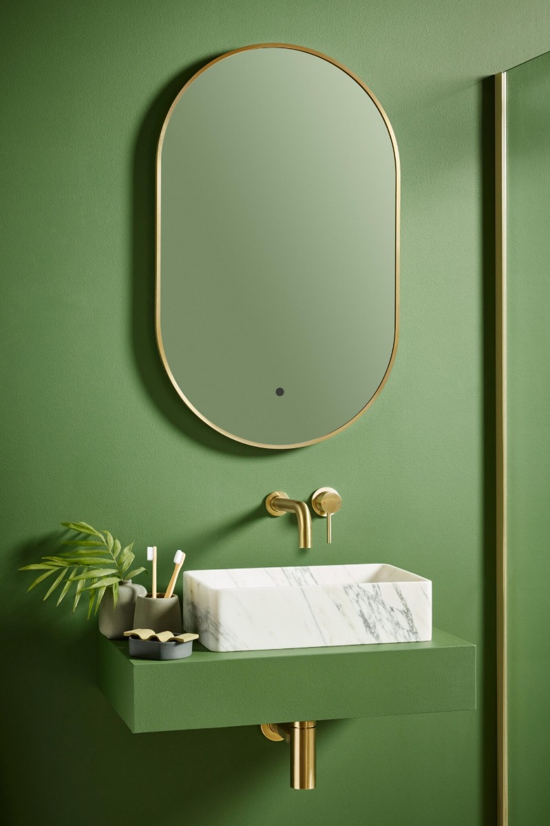 Aubrey LED Mirror Brass 500×800