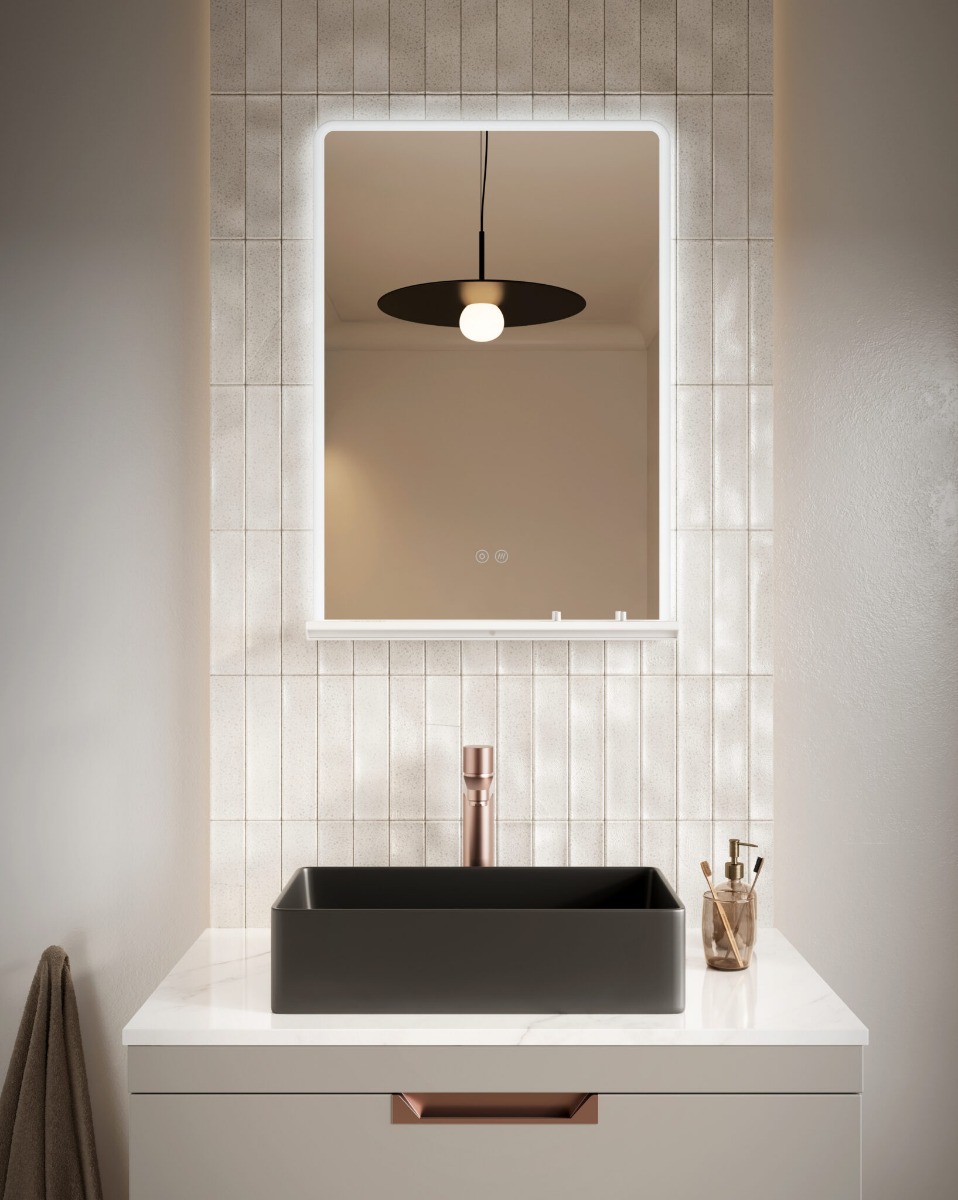 CHARJ LED Mirror 500×700