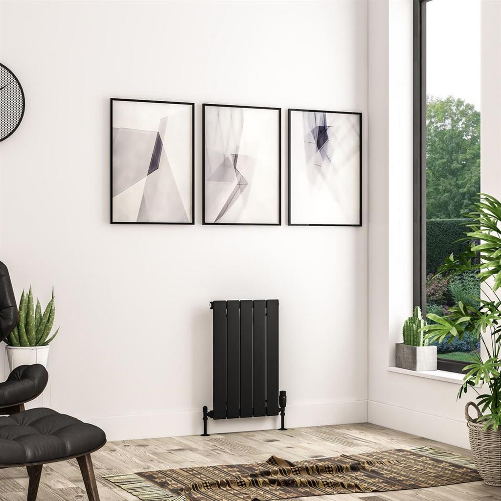 Addington II Radiator 600 x 374 Type10 Matt Black