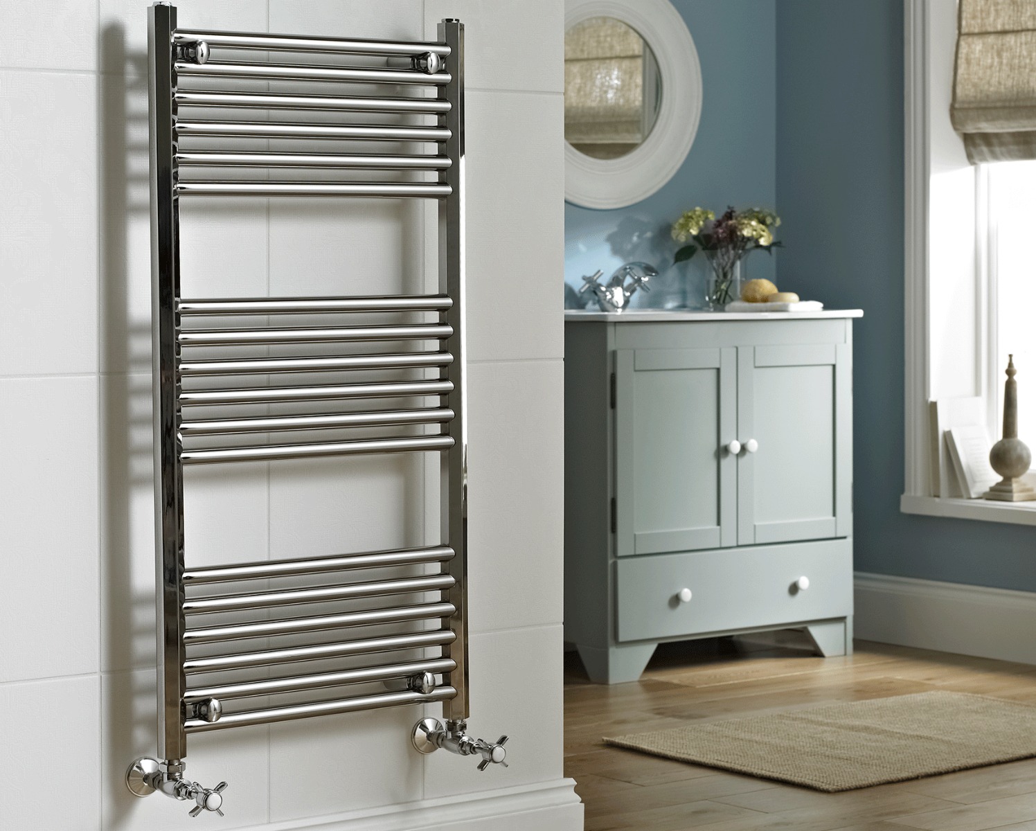 Traditional Art Moderne Ii Wm Heating Only - Chrome 700x532