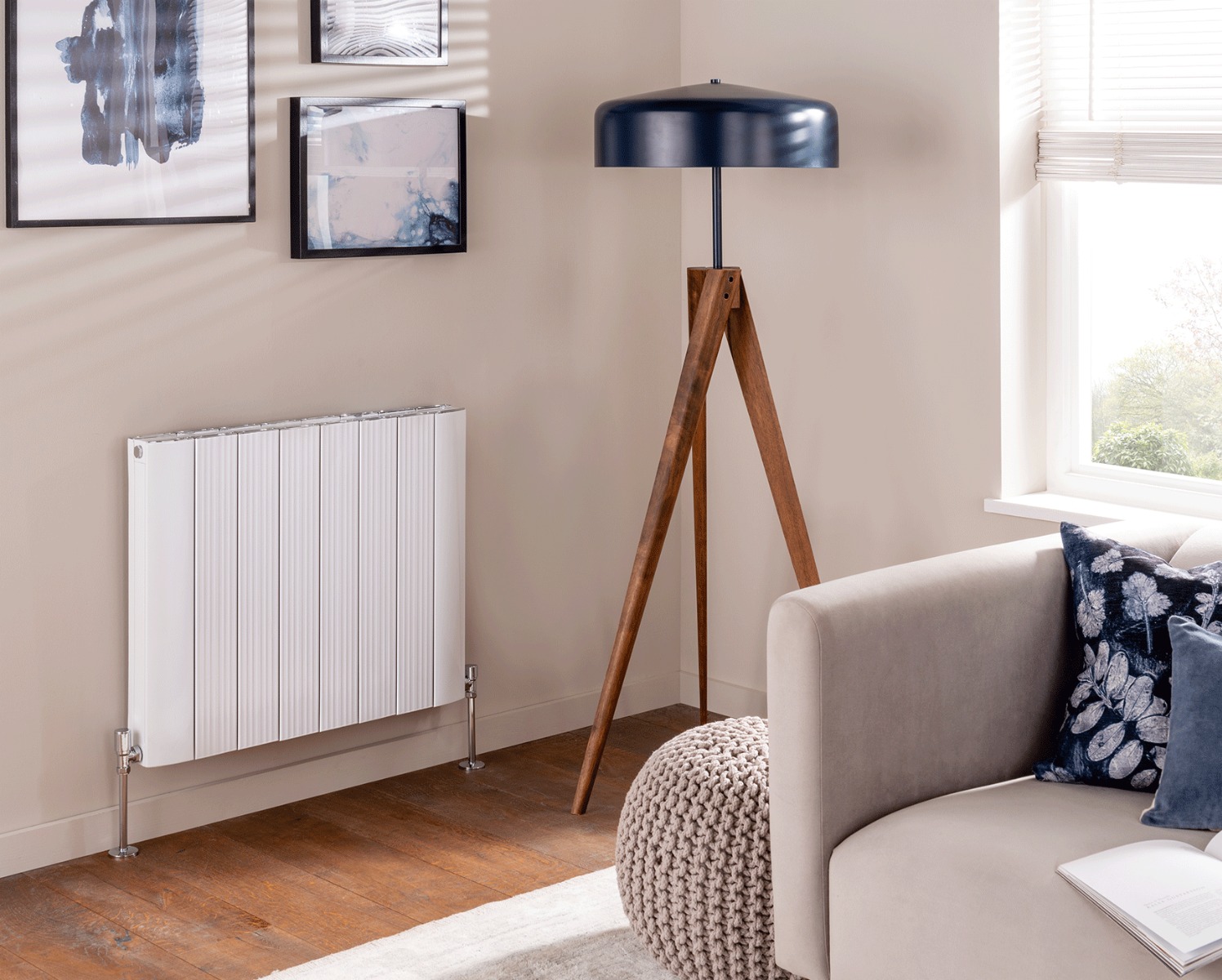 Designer Radiators Astute Horizontal Double Heating Only - Anthracite 600x936