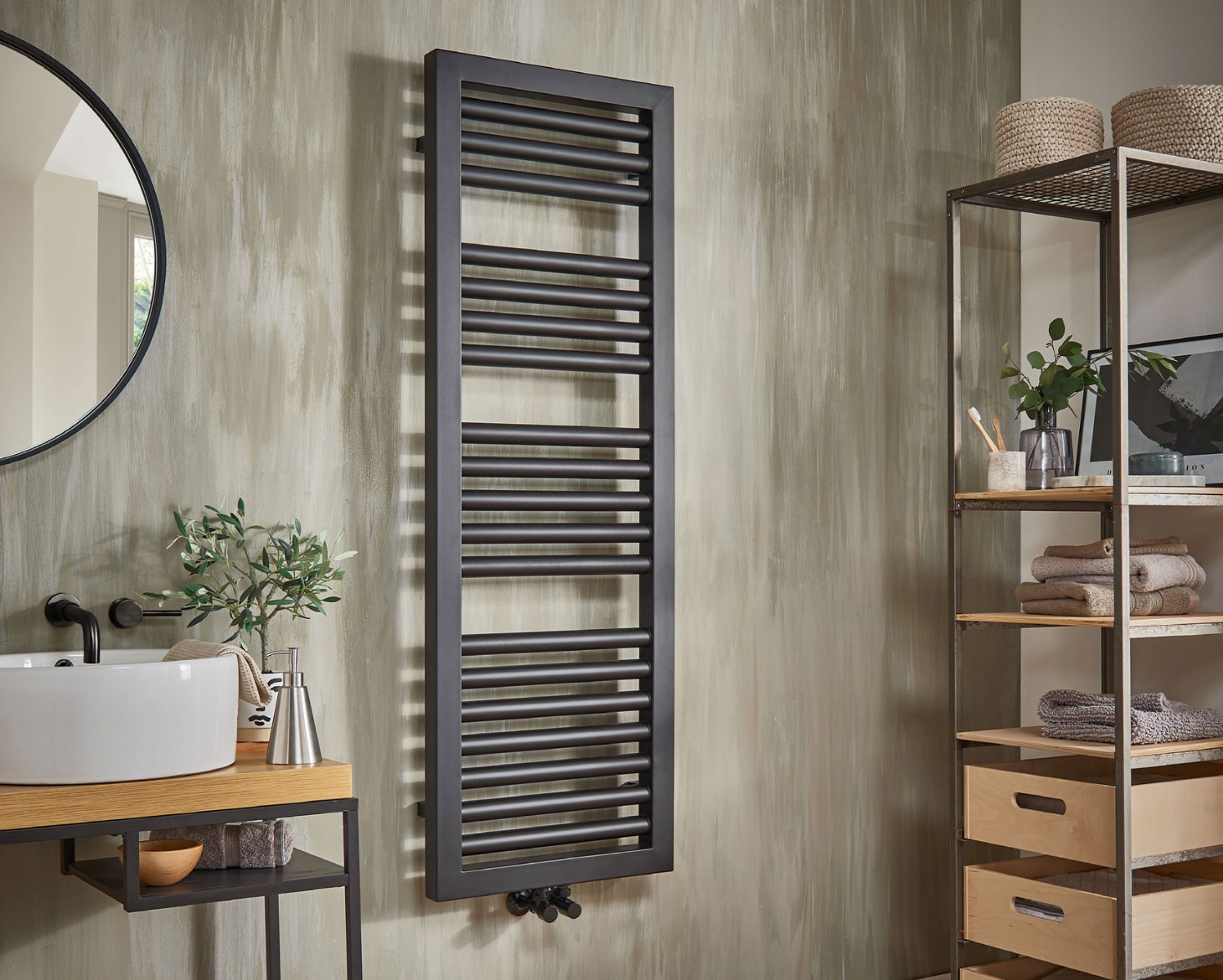 Contemporary Contrast Towel Rail Electric Only - Matt Black 800x500