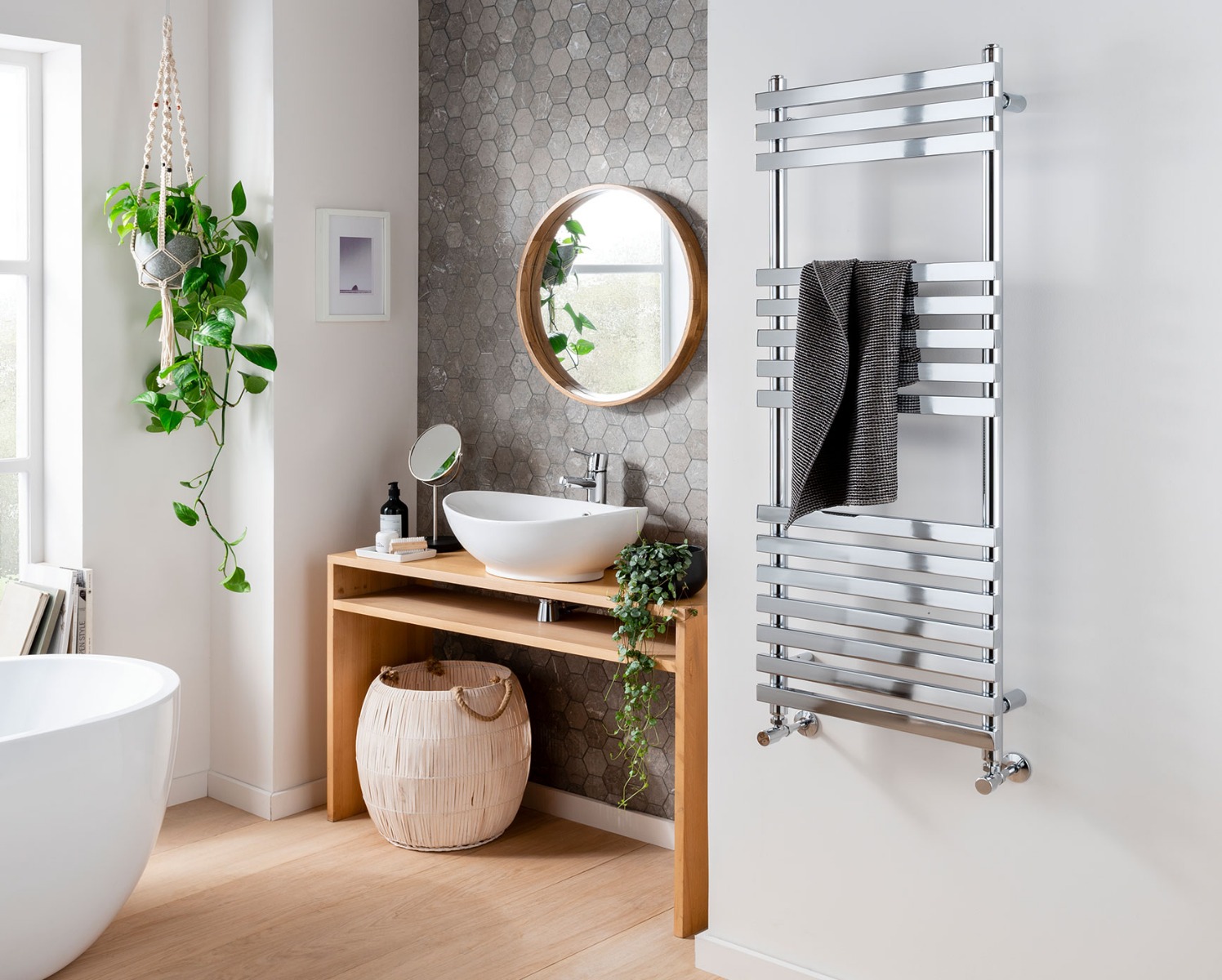 Contemporary Gallant II Towel Rail Heating-Chrome 1270x500