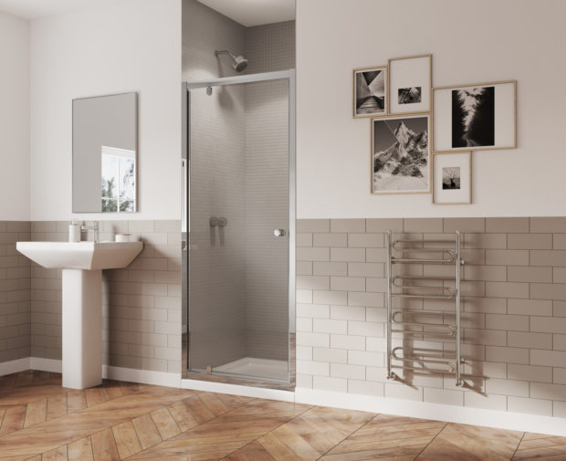 GB 5 Pivot Door 900 X 1800mm Chrome