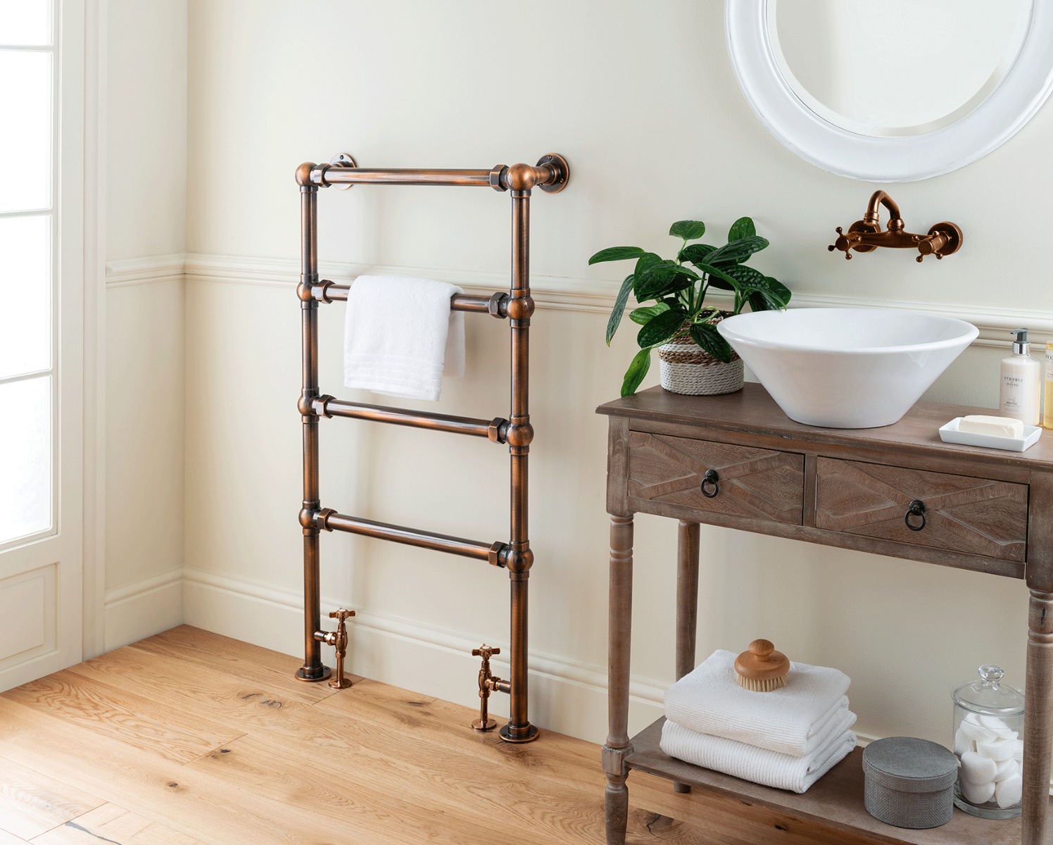 Traditional Grandeur Fw Heating Only - Chrome 943x686