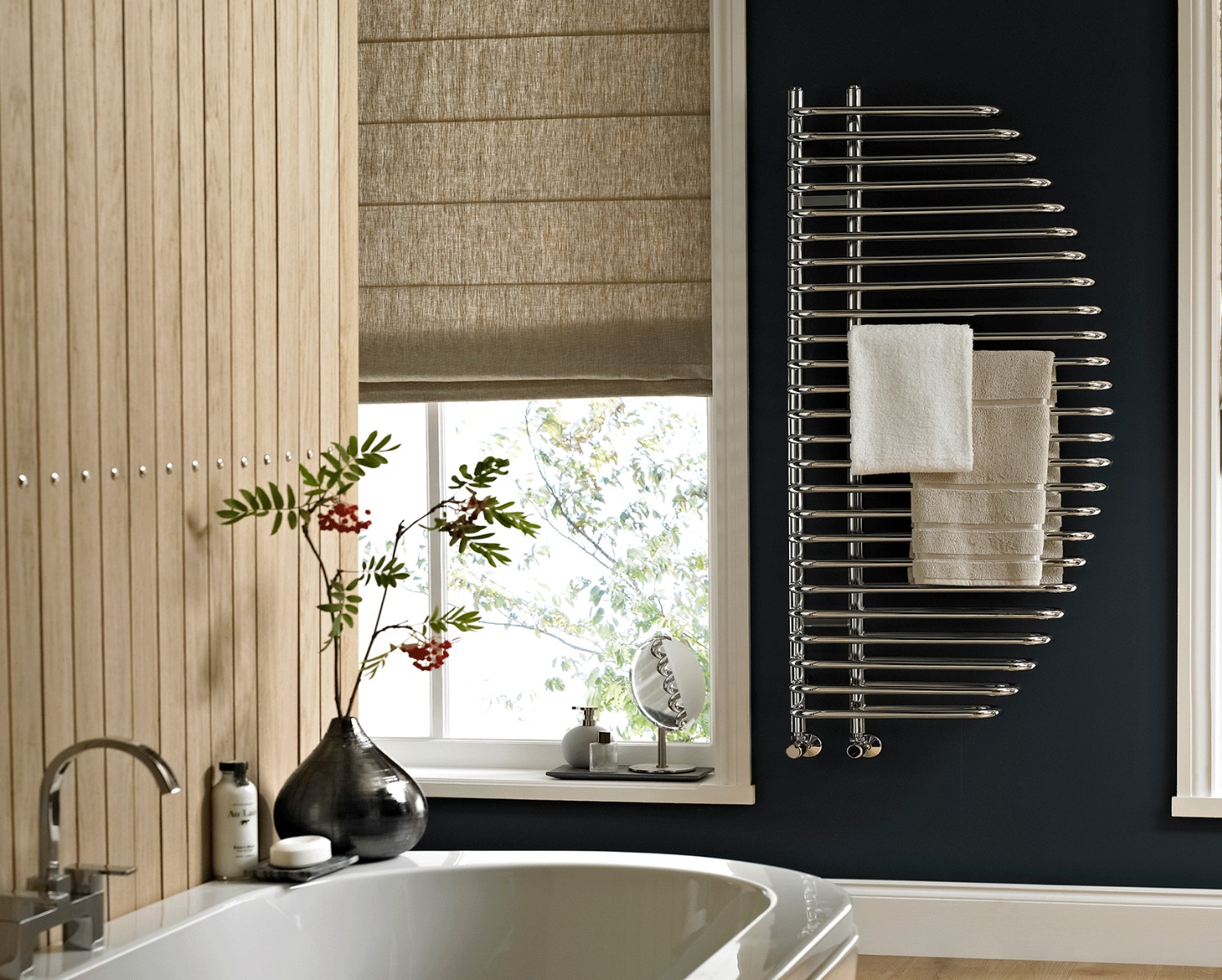 Contemporary Marine Electric Only - Chrome 1400x600 