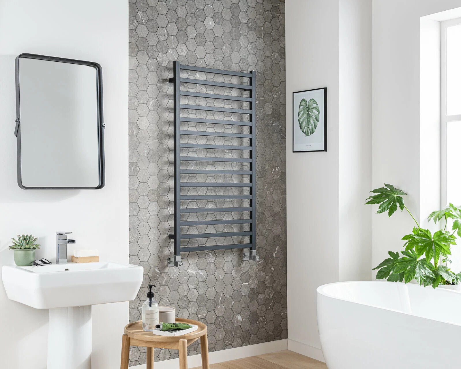 Serene 1700 x 500mm - Chrome