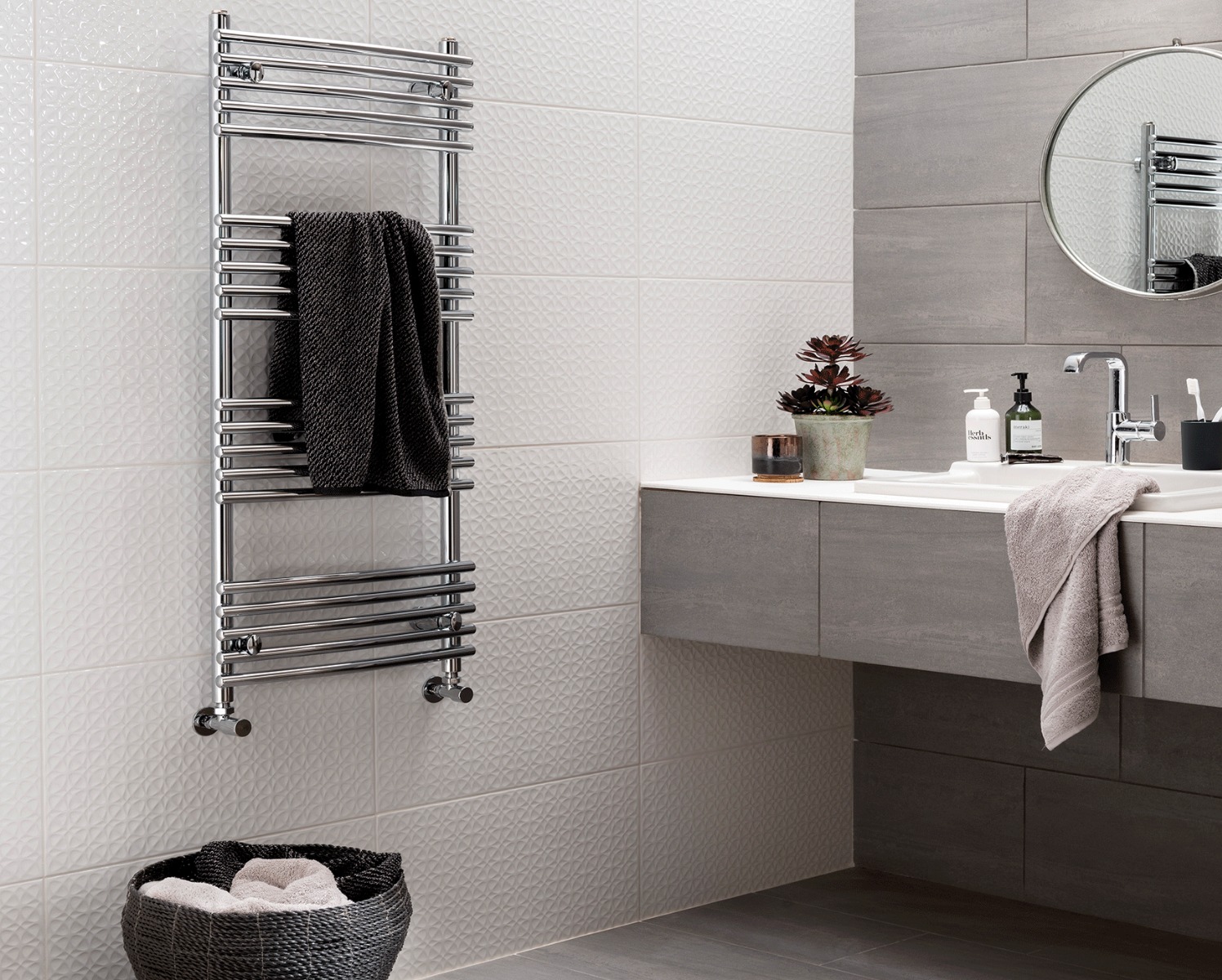 Ladder Rails Melody (curved) Heating Only - Chrome 1508x600