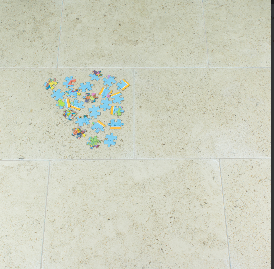 Moleanos Beige Tumbled 400x600x20- Price per m2