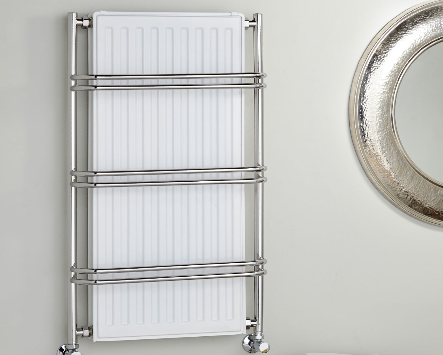 Contemporary Nexus III Towel Rail Electric-Chrome 900x525