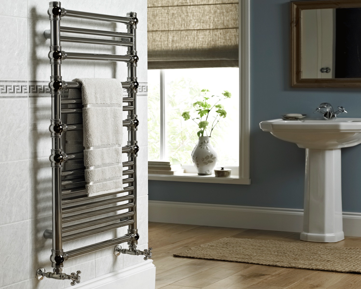 Traditional Originals Penthouse Electric Only - Chrome 1100x550