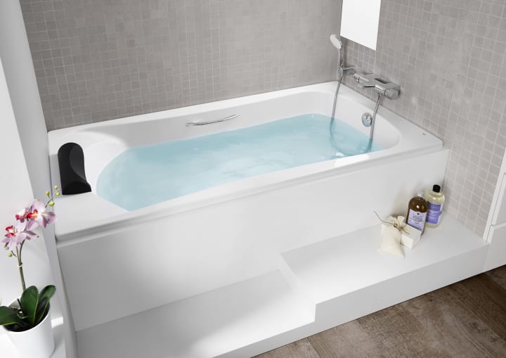 Whirlpool & Spa Baths